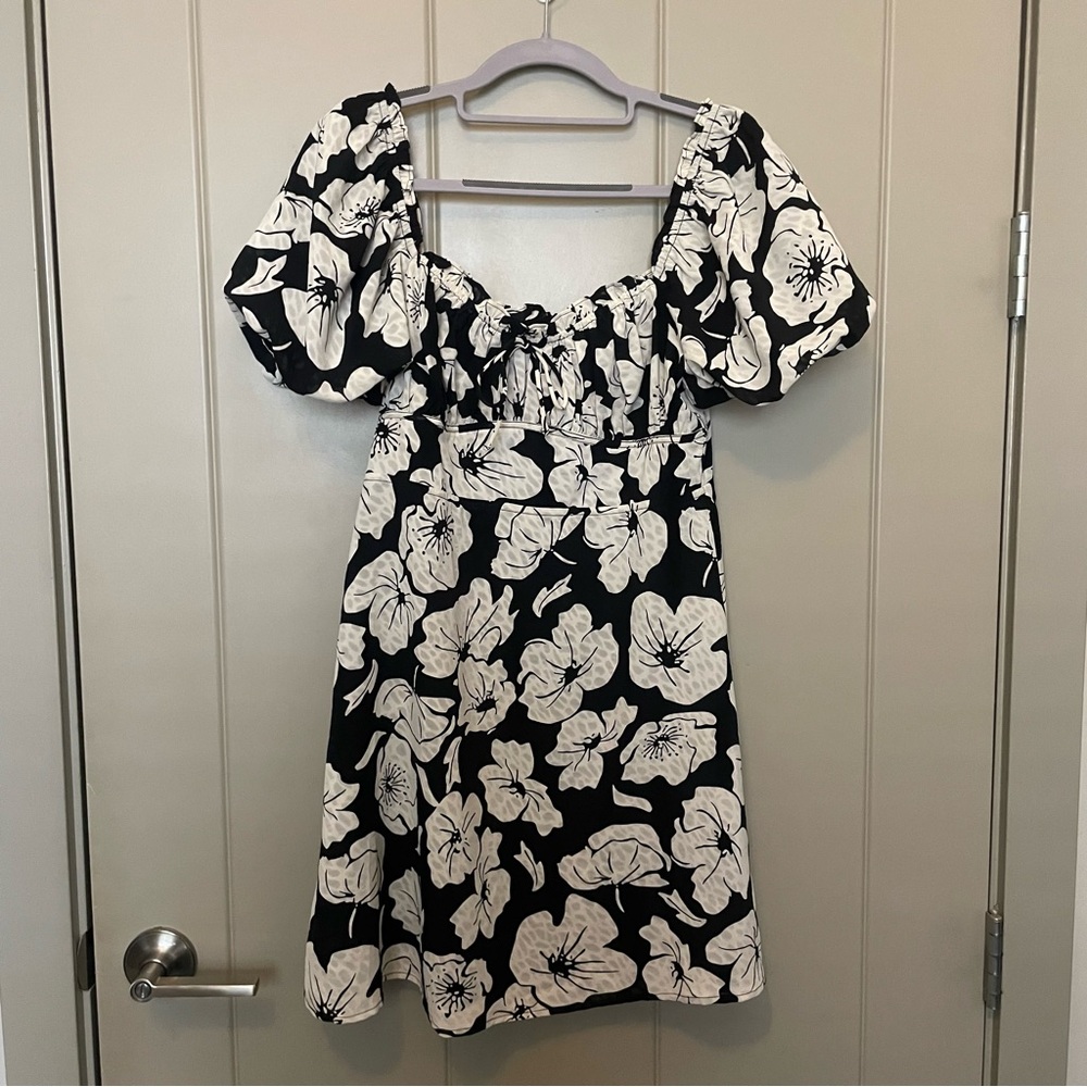 Lush Floral Puff Sleeve Dress